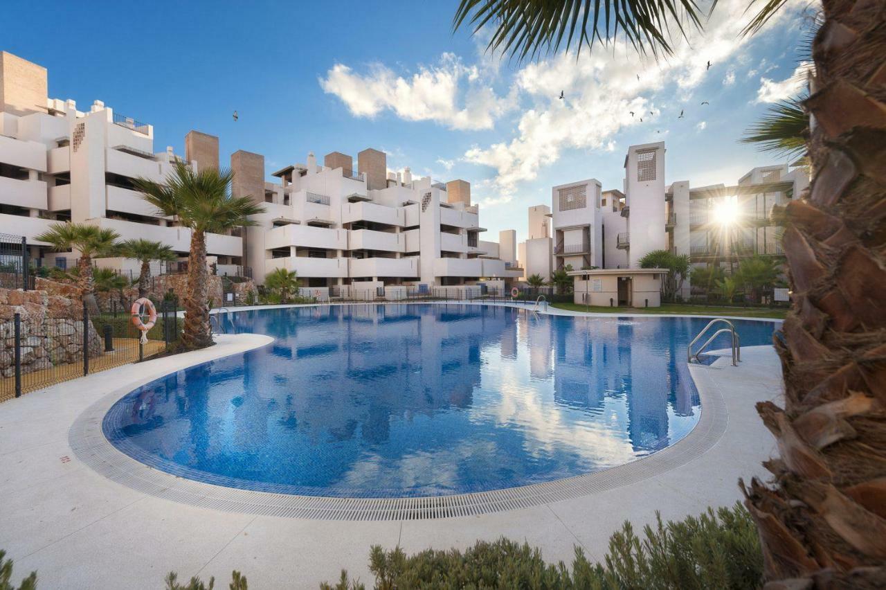 Bahia De La Plata Luxury Apartments エステポナ エクステリア 写真