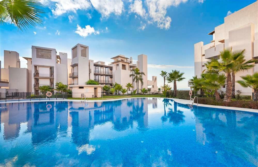 Bahia De La Plata Luxury Apartments エステポナ エクステリア 写真